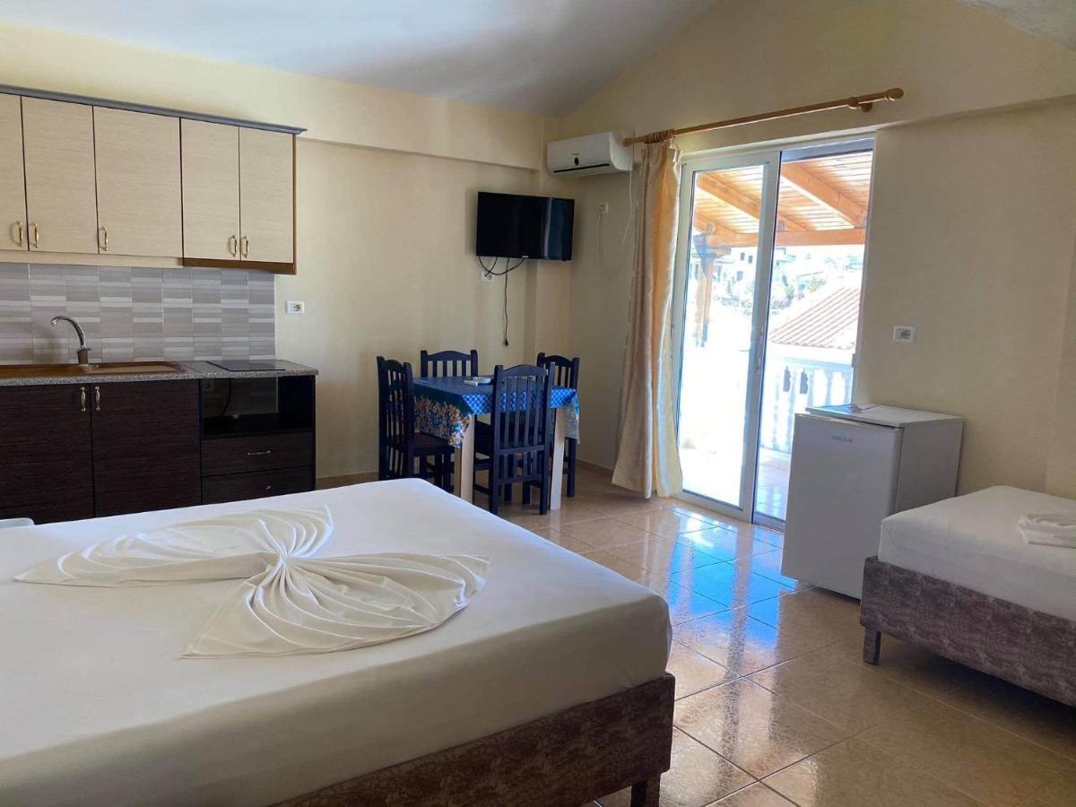 Villa Roku Ksamil Bagian luar foto