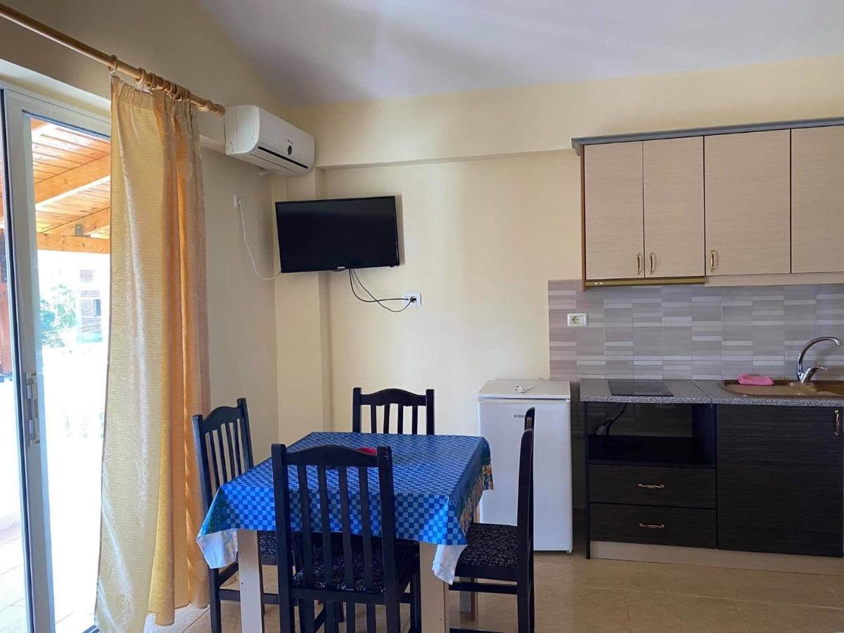 Villa Roku Ksamil Bagian luar foto