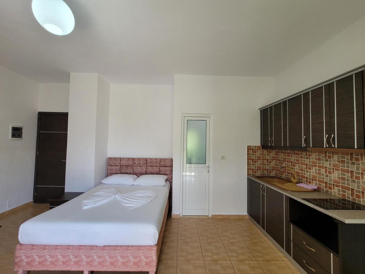 Villa Roku Ksamil Bagian luar foto