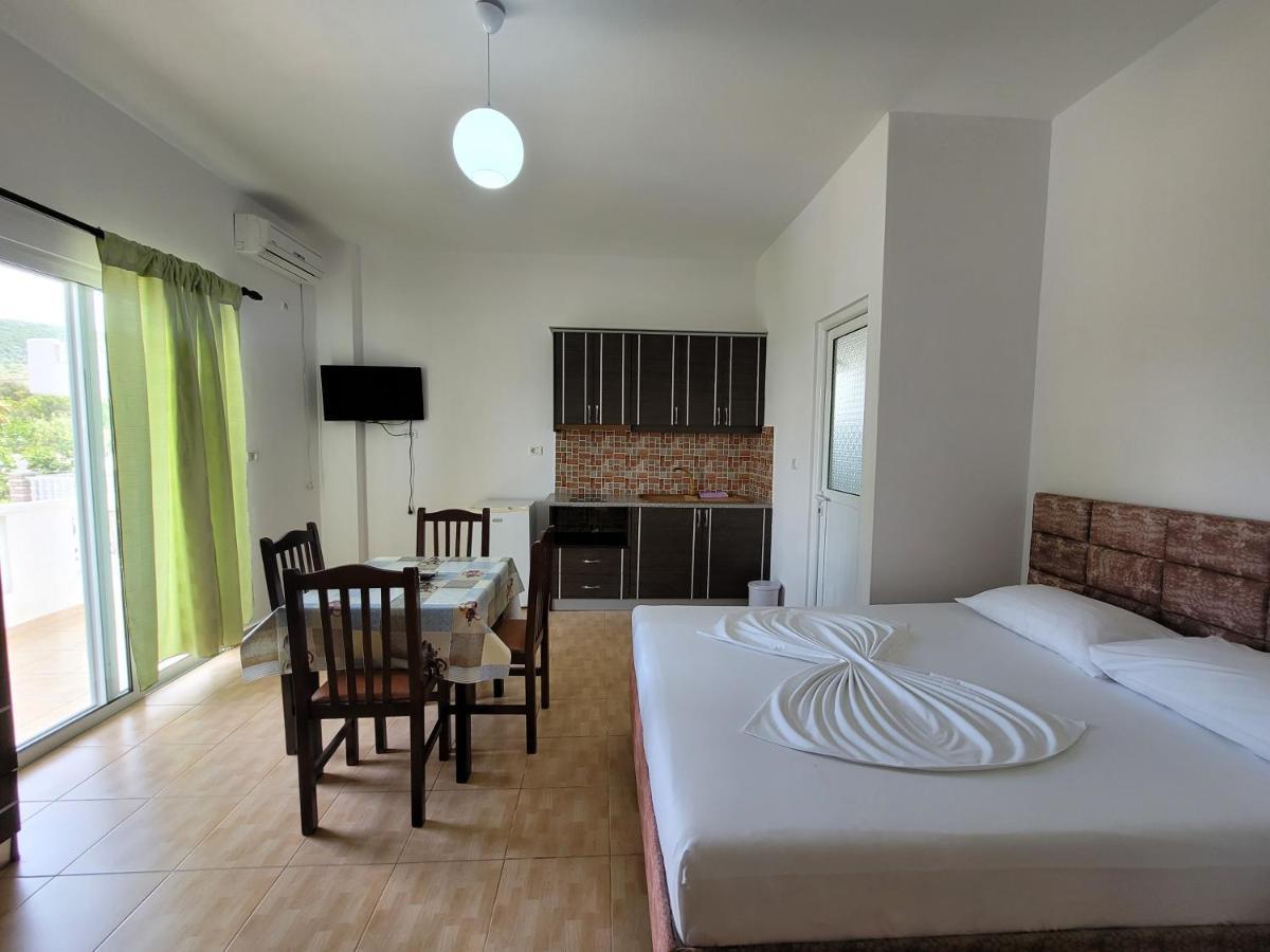 Villa Roku Ksamil Bagian luar foto