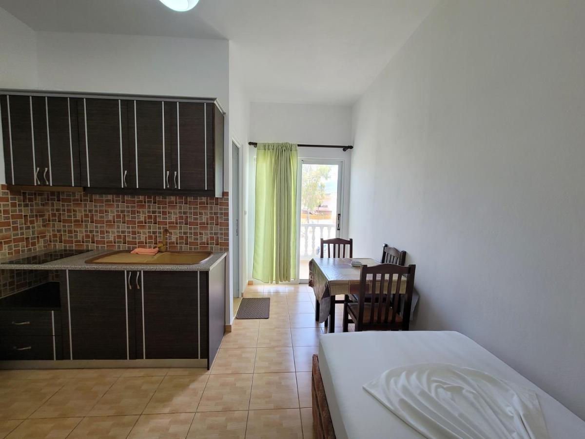 Villa Roku Ksamil Bagian luar foto