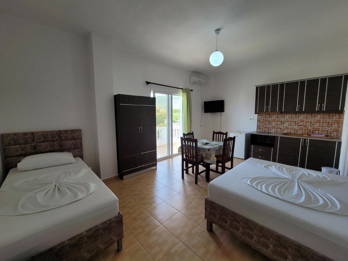 Villa Roku Ksamil Bagian luar foto