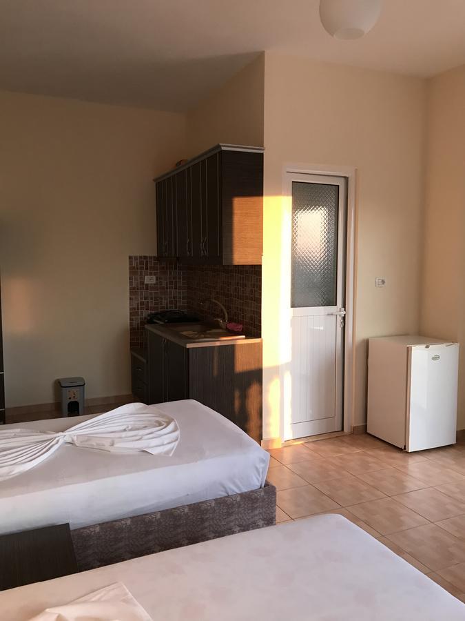 Villa Roku Ksamil Bagian luar foto